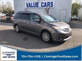 2012 Toyota Sienna XLE 7-Passenger 5TDDK3DC2CS037232 2012 Toyota Sienna XLE 7-Passenger