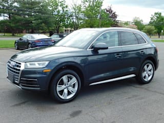 2018 Audi Q5 2.0T quattro Premium Plus WA1BNAFY8J2117466 2018 Audi Q5 2.0T quattro Premium Plus