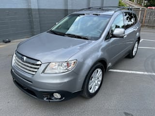 2008 Subaru Tribeca Ltd. 5-Pass. 4S4WX92D584402557 2008 Subaru Tribeca Ltd. 5-Pass.