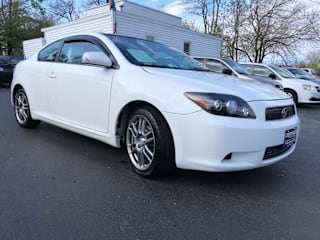 2009 Scion tC Base JTKDE167X90276866 2009 Scion tC Base