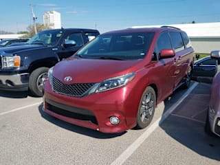 2017 Toyota Sienna SE 8-Passenger 5TDXZ3DC6HS769900 2017 Toyota Sienna SE 8-Passenger