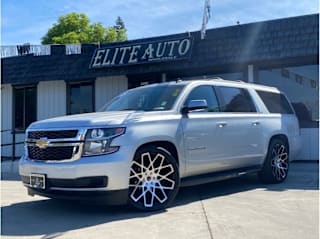 2015 Chevrolet Suburban LT 1500 1GNSCJKCXFR268143 2015 Chevrolet Suburban LT 1500