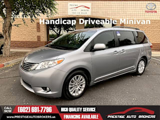 2017 Toyota Sienna XLE 8-Passenger 5TDYZ3DC3HS798629 2017 Toyota Sienna XLE 8-Passenger
