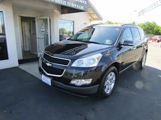 2012 Chevrolet Traverse LT 1GNKRGED5CJ353746 2012 Chevrolet Traverse LT