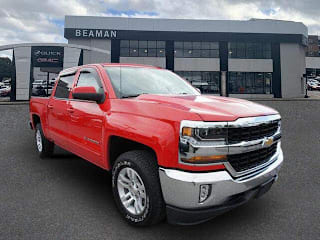 2018 Chevrolet Silverado 1500 LT 3GCUKREC7JG585823 2018 Chevrolet Silverado 1500 LT