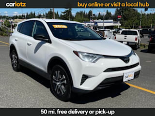 2018 Toyota RAV4 LE 2T3ZFREV9JW468546 2018 Toyota RAV4 LE