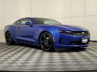 2019 Chevrolet Camaro LT 1G1FB1RS8K0122583 2019 Chevrolet Camaro LT