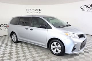 2019 Toyota Sienna L 7-Passenger 5TDZZ3DC5KS003768 2019 Toyota Sienna L 7-Passenger