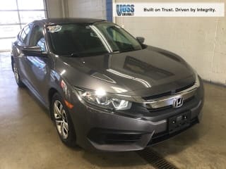 2018 Honda Civic LX 19XFC2F56JE003915 2018 Honda Civic LX