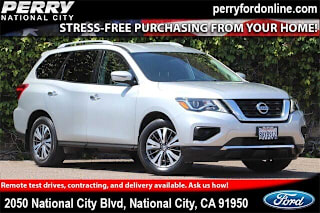 2017 Nissan Pathfinder S 5N1DR2MN8HC679529 2017 Nissan Pathfinder S