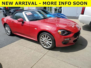 2019 FIAT 124 Spider Lusso JC1NFAEK7K0142897 2019 FIAT 124 Spider Lusso