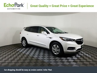 2018 Buick Enclave Essence 5GAEVAKW1JJ165163 2018 Buick Enclave Essence
