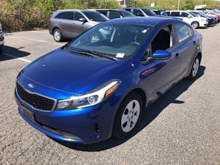 2018 Kia Forte LX 3KPFK4A74JE219835 2018 Kia Forte LX