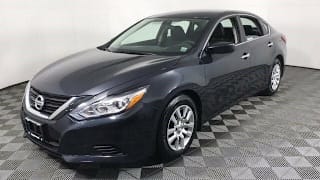2018 Nissan Altima 2.5 S 1N4AL3AP1JC470097 2018 Nissan Altima 2.5 S