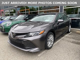2018 Toyota Camry LE 4T1B11HK8JU101410 2018 Toyota Camry LE
