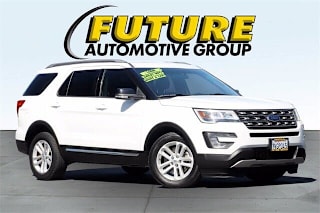 2017 Ford Explorer XLT 1FM5K7D80HGA60464 2017 Ford Explorer XLT