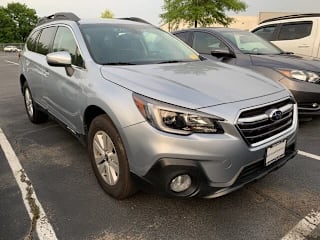 2018 Subaru Outback 2.5i Premium 4S4BSAFC3J3369327 2018 Subaru Outback 2.5i Premium