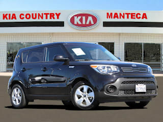 2017 Kia Soul Base KNDJN2A28H7438530 2017 Kia Soul Base
