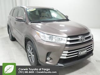 2017 Toyota Highlander XLE 5TDJZRFH1HS472213 2017 Toyota Highlander XLE