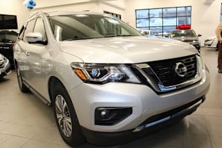 2019 Nissan Pathfinder 5N1DR2MMXKC635949 2019 Nissan Pathfinder