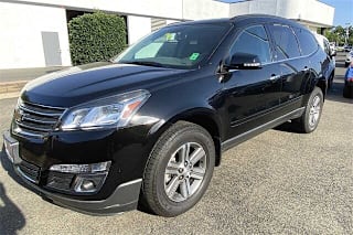2017 Chevrolet Traverse LT 1GNKRGKD5HJ175672 2017 Chevrolet Traverse LT