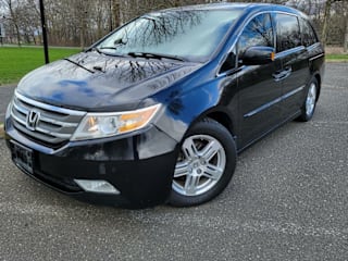 2012 Honda Odyssey Touring 5FNRL5H9XCB027744 2012 Honda Odyssey Touring