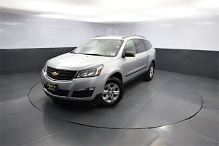 2017 Chevrolet Traverse LS 1GNKRFED5HJ270173 2017 Chevrolet Traverse LS