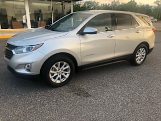 2019 Chevrolet Equinox LT 2GNAXKEV9K6237863 2019 Chevrolet Equinox LT