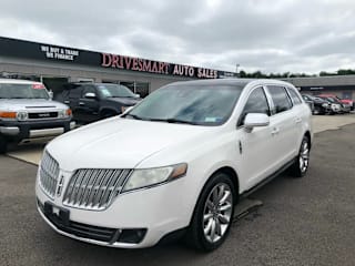 2010 Lincoln MKT Base 2LMHJ5AR2ABJ10140 2010 Lincoln MKT Base