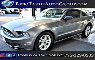 2014 Ford Mustang V6 1ZVBP8AM5E5321897 2014 Ford Mustang V6