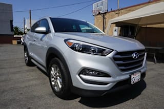 2017 Hyundai Tucson SE KM8J33A42HU533238 2017 Hyundai Tucson SE