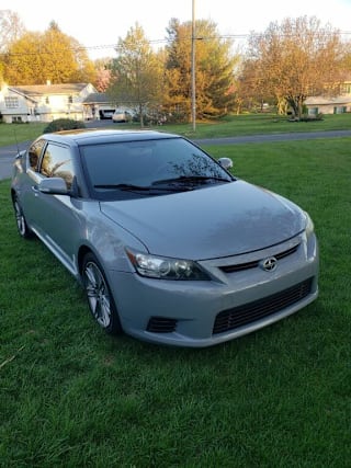 2011 Scion tC Base JTKJF5C79B3005927 2011 Scion tC Base