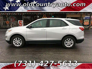 2019 Chevrolet Equinox LS 2GNAXHEV4K6138919 2019 Chevrolet Equinox LS