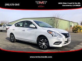 2016 Nissan Versa 1.6 S 3N1CN7AP3GL879271 2016 Nissan Versa 1.6 S