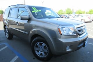 2011 Honda Pilot Touring 5FNYF4H94BB104409 2011 Honda Pilot Touring