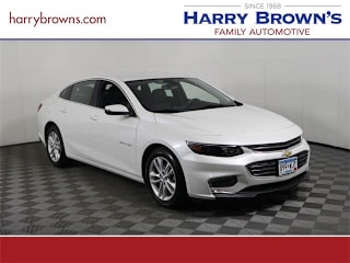 2017 Chevrolet Malibu 1G1ZE5STXHF197676 2017 Chevrolet Malibu