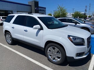 2017 GMC Acadia Base 1GKKRSKD5HJ205740 2017 GMC Acadia Base