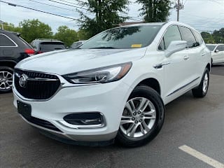 2020 Buick Enclave Essence 5GAERBKW1LJ100682 2020 Buick Enclave Essence