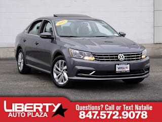2018 Volkswagen Passat 2.0T SE 1VWBA7A32JC008668 2018 Volkswagen Passat 2.0T SE