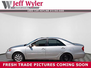 2002 Toyota Camry XLE 4T1BE30K62U015073 2002 Toyota Camry XLE