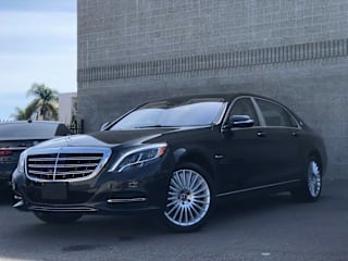 2017 Mercedes-Benz S-Class WDDUX8FB4HA327422 2017 Mercedes-Benz S-Class