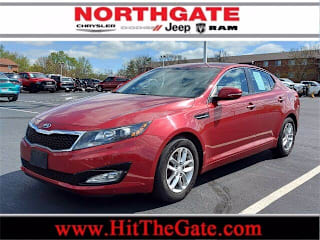 2013 Kia Optima LX 5XXGM4A77DG127127 2013 Kia Optima LX