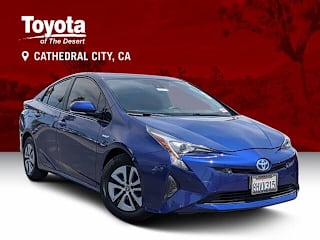 2018 Toyota Prius Three JTDKARFU0J3066889 2018 Toyota Prius Three