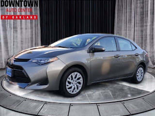 2019 Toyota Corolla LE 5YFBURHE7KP883752 2019 Toyota Corolla LE