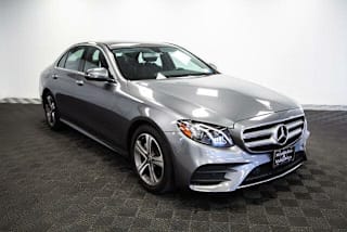 2018 Mercedes-Benz E-Class E 300 4MATIC WDDZF4KB2JA293851 2018 Mercedes-Benz E-Class E 300 4MATIC
