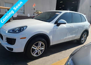 2018 Porsche Cayenne Base WP1AA2A24JKA04022 2018 Porsche Cayenne Base