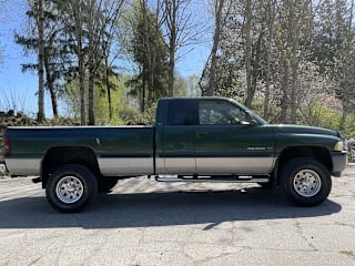 1999 Dodge Ram Pickup 2500 ST 3B7KF23Z7XG191810 1999 Dodge Ram Pickup 2500 ST