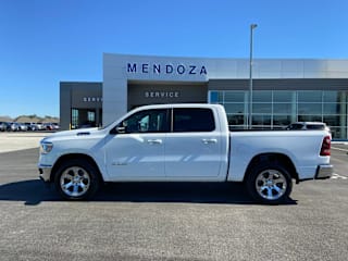 2019 Ram Pickup 1500 1C6SRFFT3KN739461 2019 Ram Pickup 1500