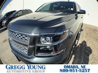 2019 Chevrolet Suburban LT 1500 1GNSKHKC4KR259864 2019 Chevrolet Suburban LT 1500