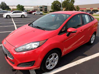 2015 Ford Fiesta SE 3FADP4BJ4FM200112 2015 Ford Fiesta SE